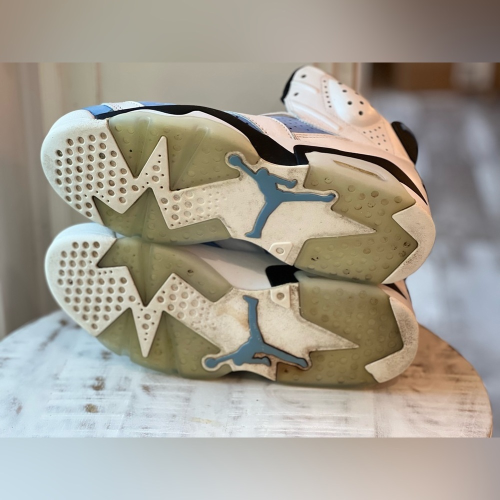 Nike Air Jordan 6 Retro UNC Home White Size 9.5 Basketball Sneakers. - Picture 8 of 10